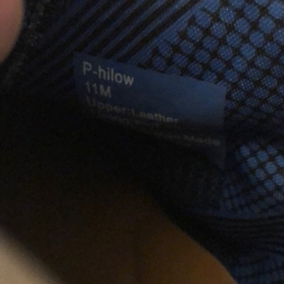 Steve Madden Hilow Suede Chelsea Boot in taupe - Picture 10 of 10